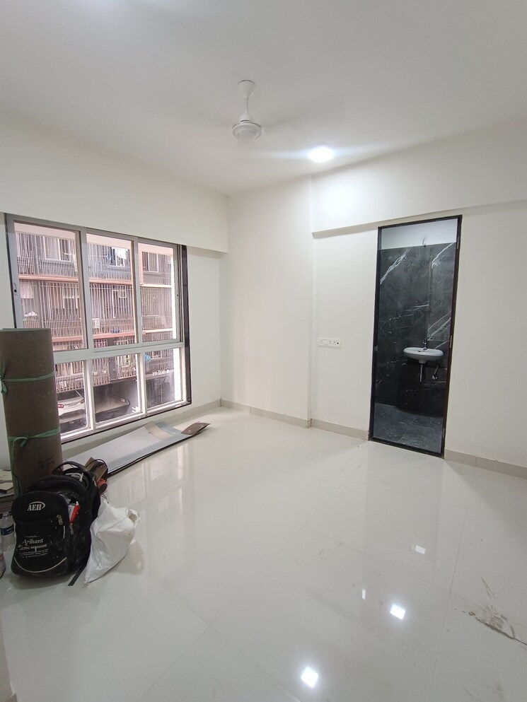  Parking, dinaco-darshan-chs 2 Bedroom 542 Sq.Ft. Apartment In Dahisar West Mumbai 9098183