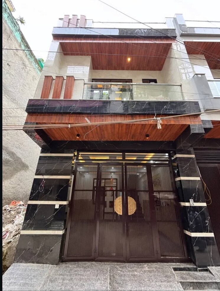 Exterior View, sa-homes-i 4 Bedroom 456 Sq.Yd. Independent House In Uttam Nagar Delhi 9098190