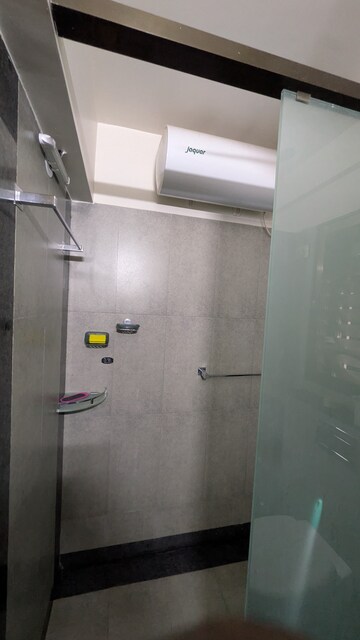 Bathroom in 2 BHK Apartment at Kalpataru Hills, Manpada – for Rent