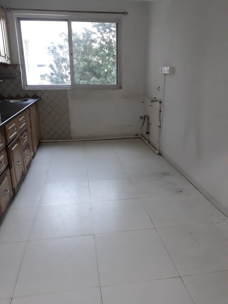 3 BHK 1250 Sq.Ft. Apartment in Clover Heights