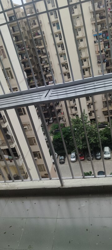3 BHK Apartment – Exterior View View at Auric City Homes, Sector 82 - for Rent