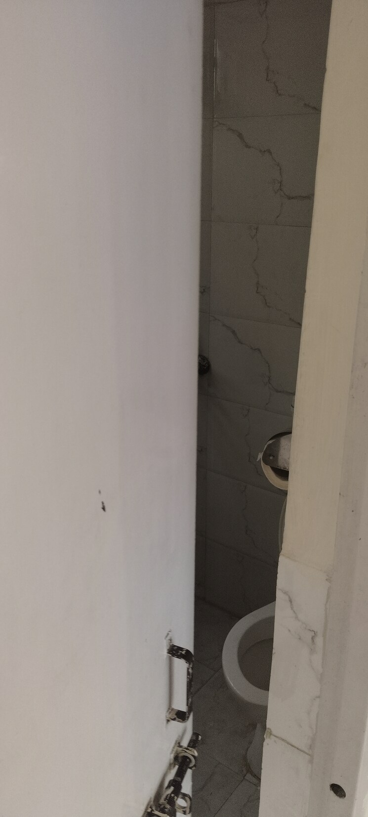 Bathroom, auric-city-homes 3 Bedroom 672 Sq.Ft. Apartment In Sector 82 Faridabad 9098214