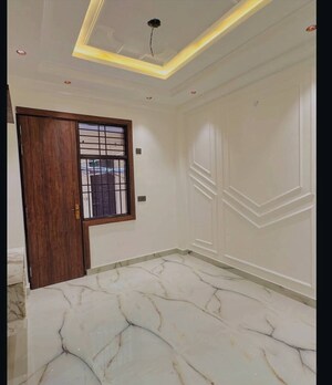 Room in 2.5 BHK Builder Floor at SA HOMES I, Uttam Nagar – for Sale