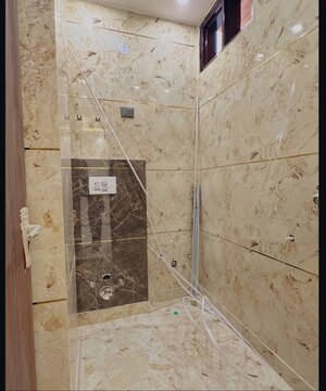 Furnished Amenities in 2.5 BHK Builder Floor at SA HOMES I, Uttam Nagar – for Sale