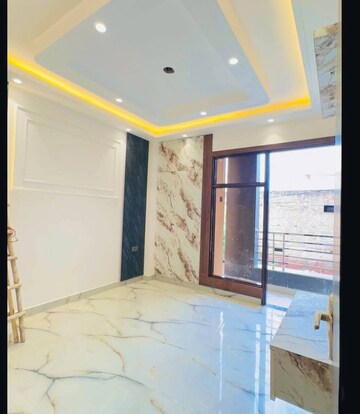 Room in 2.5 BHK Builder Floor at SA HOMES I, Uttam Nagar – for Sale