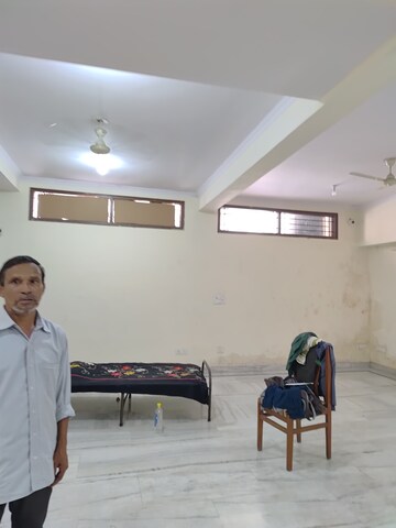 Furnished Amenities in  Office Space at Tulip Mall, Sector 46 – for Rent