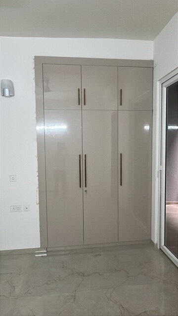 Bedroom in 2 BHK Apartment at Smart World Orchard, Sector 61 – for Sale