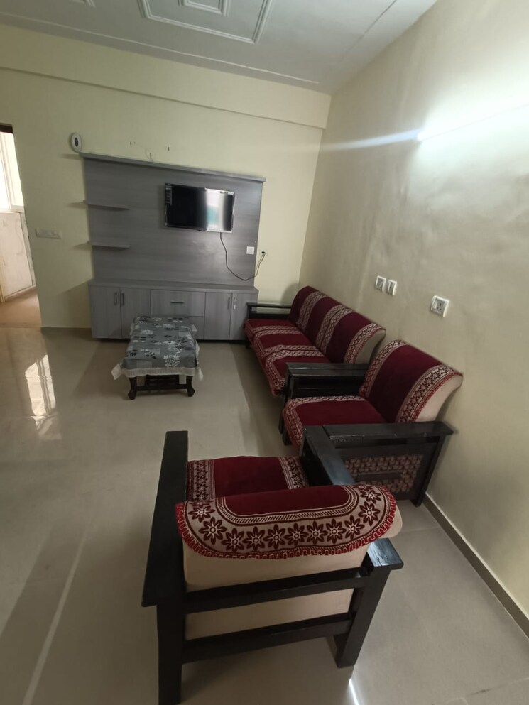 Team Area, gls-arawali-homes-phase-2 3 Bedroom 746 Sq.Ft. Apartment In Sohna Sector 4 Gurgaon 9098266