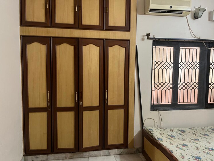 undefined, indiranagar 3 Bedroom 2200 Sq.Ft. Independent House In Indiranagar Bangalore 9098311