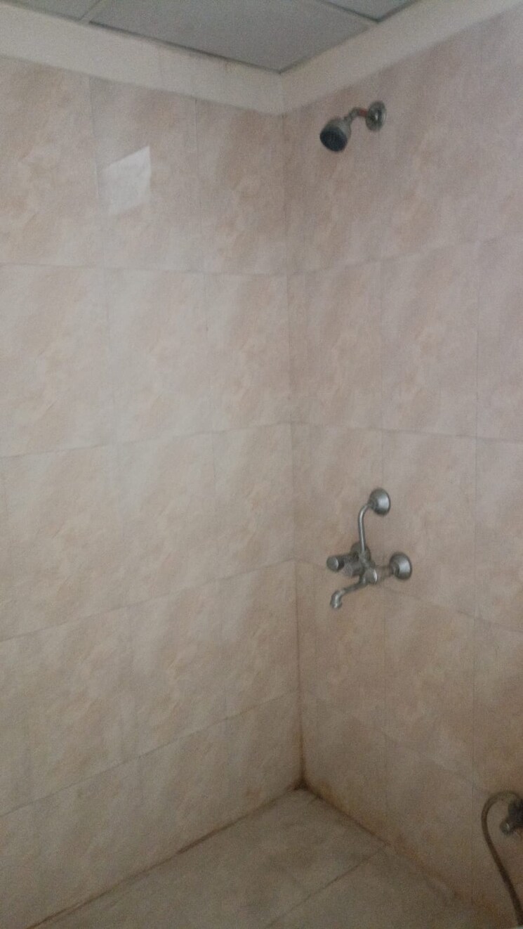 Room, avl-36-gurgaon 2 Bedroom 606 Sq.Ft. Apartment In Sector 36 Gurgaon 9098320