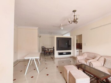 Living Room in 2 BHK Apartment at Indiranagar – for Rent