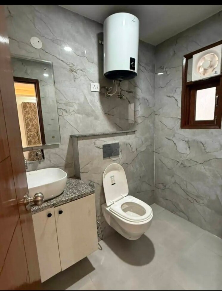Bathroom, saket 1 Bedroom 500 Sq.Ft. Builder Floor In Saket Delhi 9098405