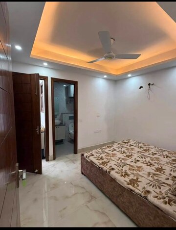 Bedroom in 1 BHK Builder Floor at Saket – for Rent