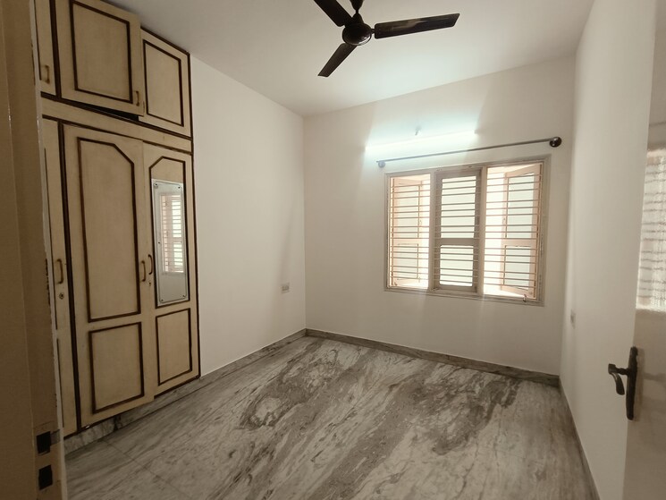 Room, hsr layout 2 Bedroom 1100 Sq.Ft. Independent House In Hsr Layout Bangalore 9098430