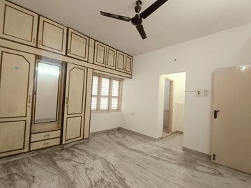 Room in 2 BHK Independent House at Hsr Layout – for Rent