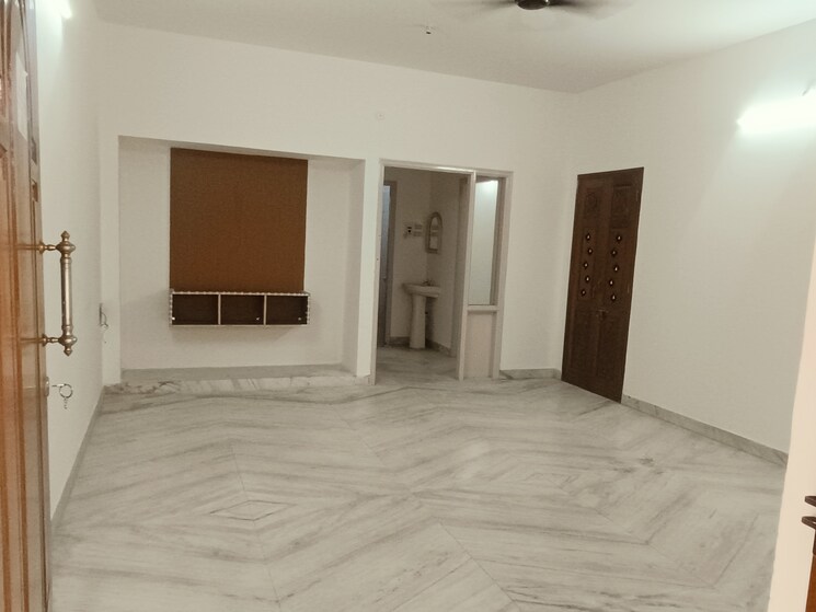 Room, hsr layout 2 Bedroom 1100 Sq.Ft. Independent House In Hsr Layout Bangalore 9098430