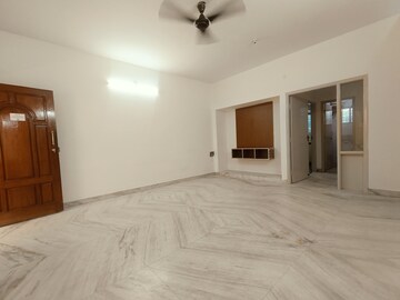 Room in 2 BHK Independent House at Hsr Layout – for Rent