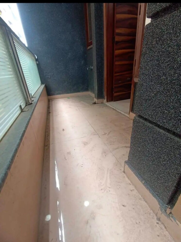 Balcony, freedom fighters enclave 2 Bedroom 1050 Sq.Ft. Builder Floor In Freedom Fighters Enclave Delhi 9098438