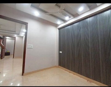 Room in 2 BHK Builder Floor at Freedom Fighters Enclave – for Rent