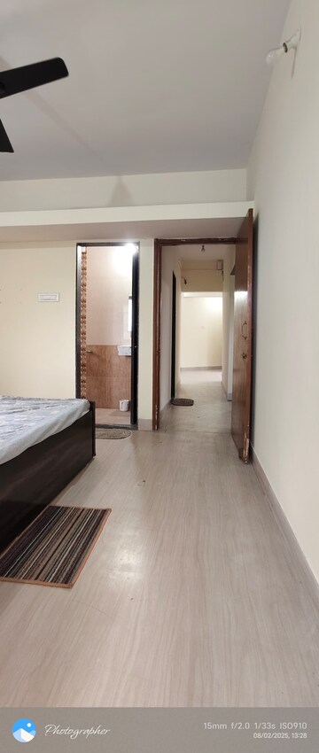 Room in  Pg at Koregaon Park – for Rent