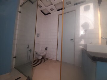 Bathroom in 4 BHK Independent House at Oberoi Seven, Goregaon East – for Rent