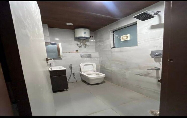 Bathroom, dlf-new-town-heights-iii 3 Bedroom 1930 Sq.Ft. Apartment In Sector 91 Gurgaon 9098483