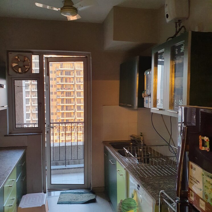 Kitchen, dlf-new-town-heights-iii 3 Bedroom 1930 Sq.Ft. Apartment In Sector 91 Gurgaon 9098483