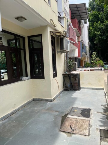 2 BHK Builder Floor – Exterior View View at DLF Pink Town House, Dlf City Phase 3 - for Rent