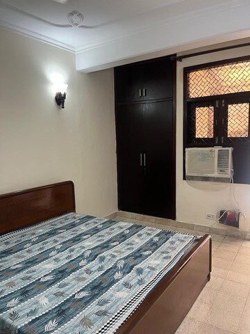 Bedroom in 2 BHK Builder Floor at DLF Pink Town House, Dlf City Phase 3 – for Rent