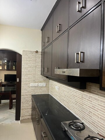 Kitchen in 2 BHK Builder Floor at DLF Pink Town House, Dlf City Phase 3 – for Rent
