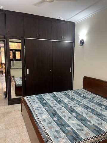 Bedroom in 2 BHK Builder Floor at DLF Pink Town House, Dlf City Phase 3 – for Rent