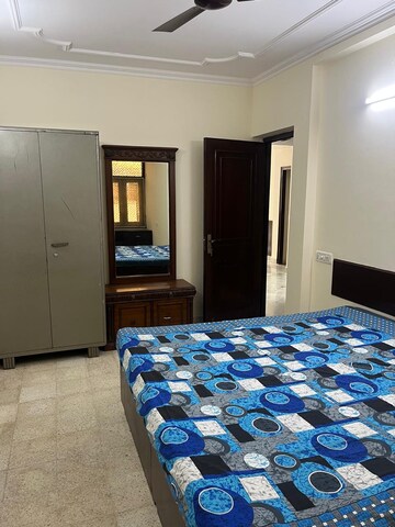 Bedroom in 2 BHK Builder Floor at DLF Pink Town House, Dlf City Phase 3 – for Rent