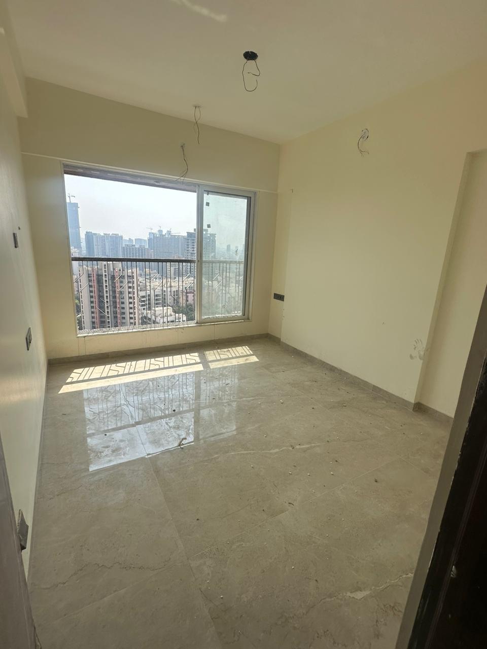 Room in 2 BHK Apartment at Bhoomi Park, Malad West – for Rent