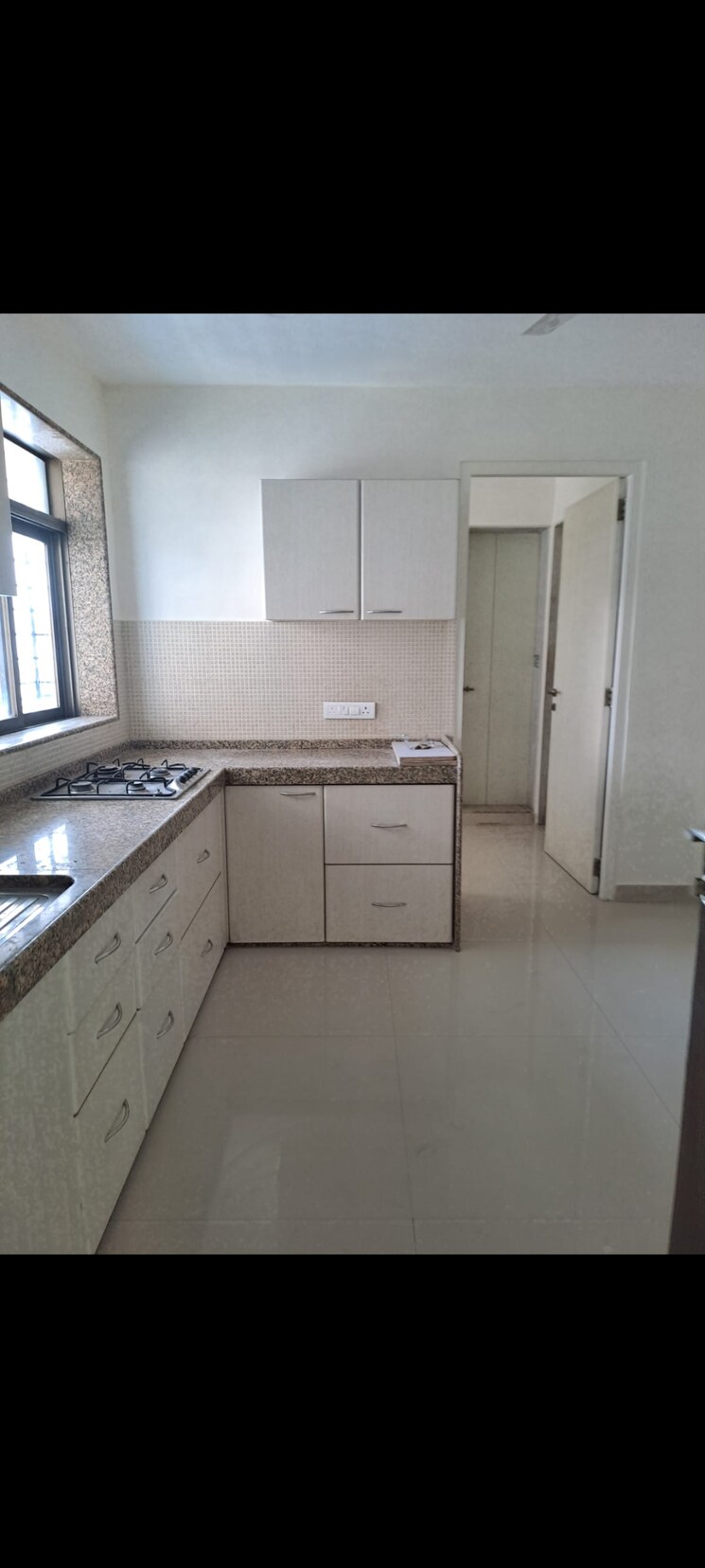 Kitchen, chandra-hans-apartment 3 Bedroom 1800 Sq.Ft. Apartment In Juhu Mumbai 9098527
