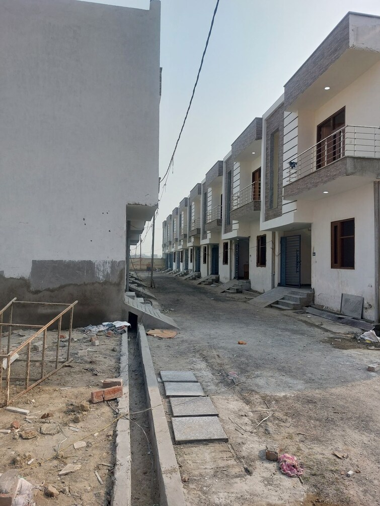 Exterior View, meerut cantt 4 Bedroom 118 Sq.Yd. Independent House In Meerut Cantt Meerut 9098599