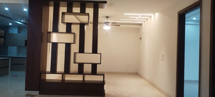 Room, sector 16 4 Bedroom 3150 Sq.Ft. Builder Floor In Sector 16 Faridabad 9098594