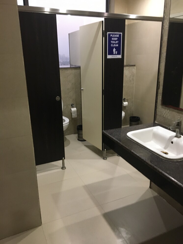 Washroom, sector 67 Commercial Office Space in IT/SEZ 9000 Sq.Ft. In Sector 67 Noida 9098566