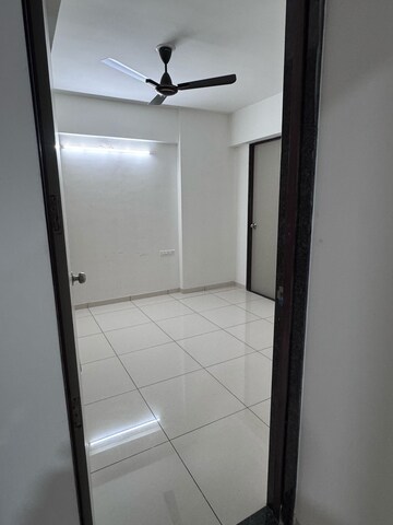 Bedroom in 3 BHK Apartment at Shilaj – for Rent