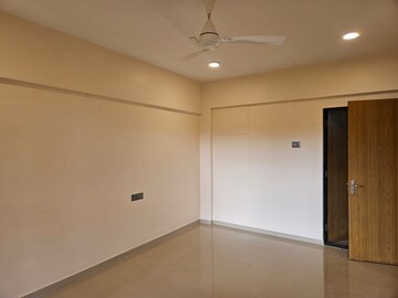 Room in 3 BHK Apartment at Goel Ganga Carnation, Koregaon Park – for Rent