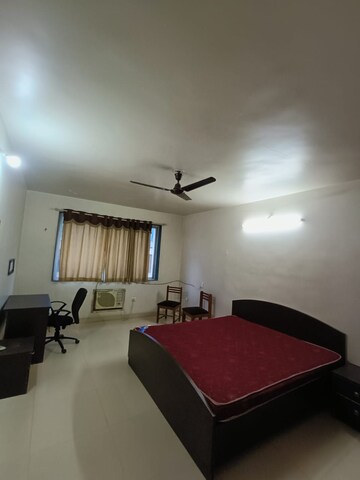 Team Area in 2 BHK Apartment at Ahura Liberty Phase I, Koregaon Park – for Rent