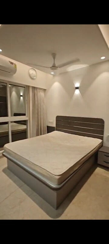 Bedroom in 3 BHK Apartment at Platinum Life, Andheri West – for Rent