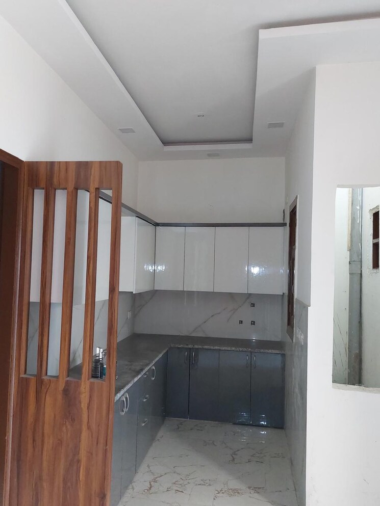 Kitchen, meerut cantt 3 Bedroom 109 Sq.Yd. Independent House In Meerut Cantt Meerut 9098744