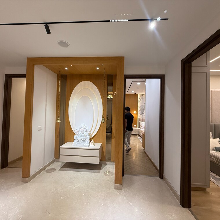 Room, hero-homes-palatial 3.5 Bedroom 2833 Sq.Ft. Apartment In Tek Chand Nagar Gurgaon 9098761