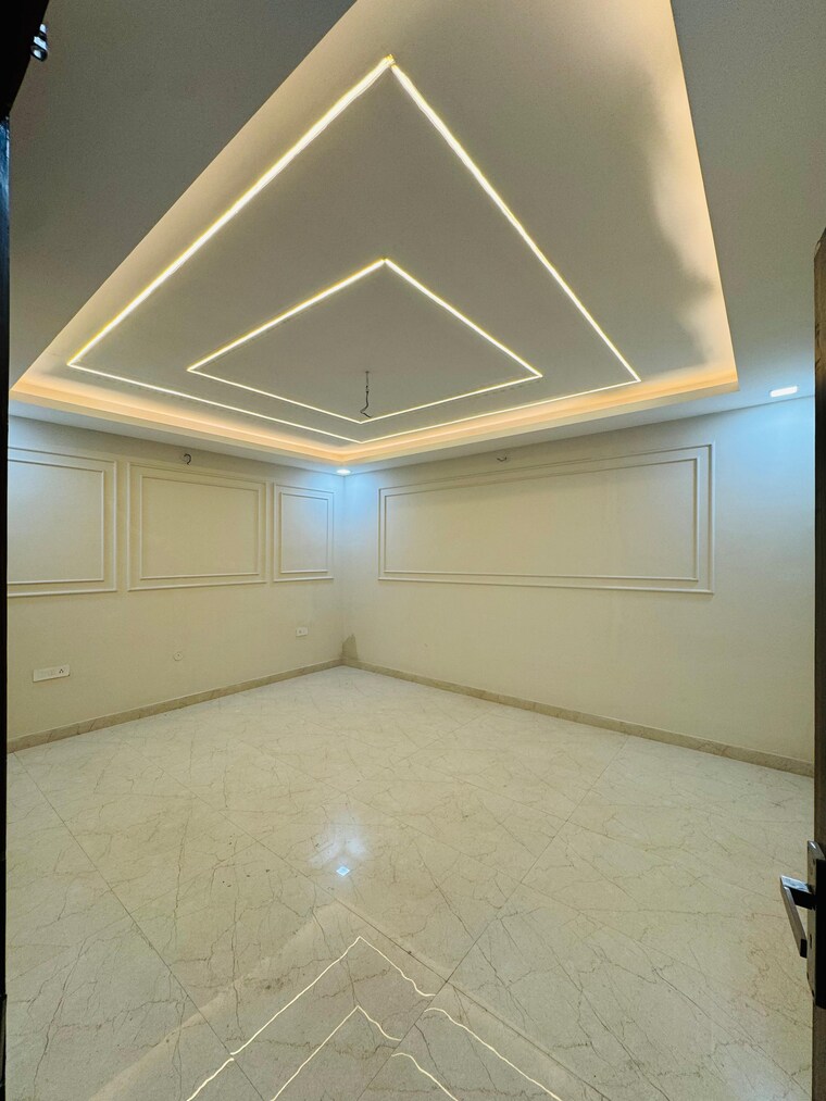 Room, sahastradhara road 4 Bedroom 1000 Sq.Ft. Villa In Sahastradhara Road Dehradun 9098763