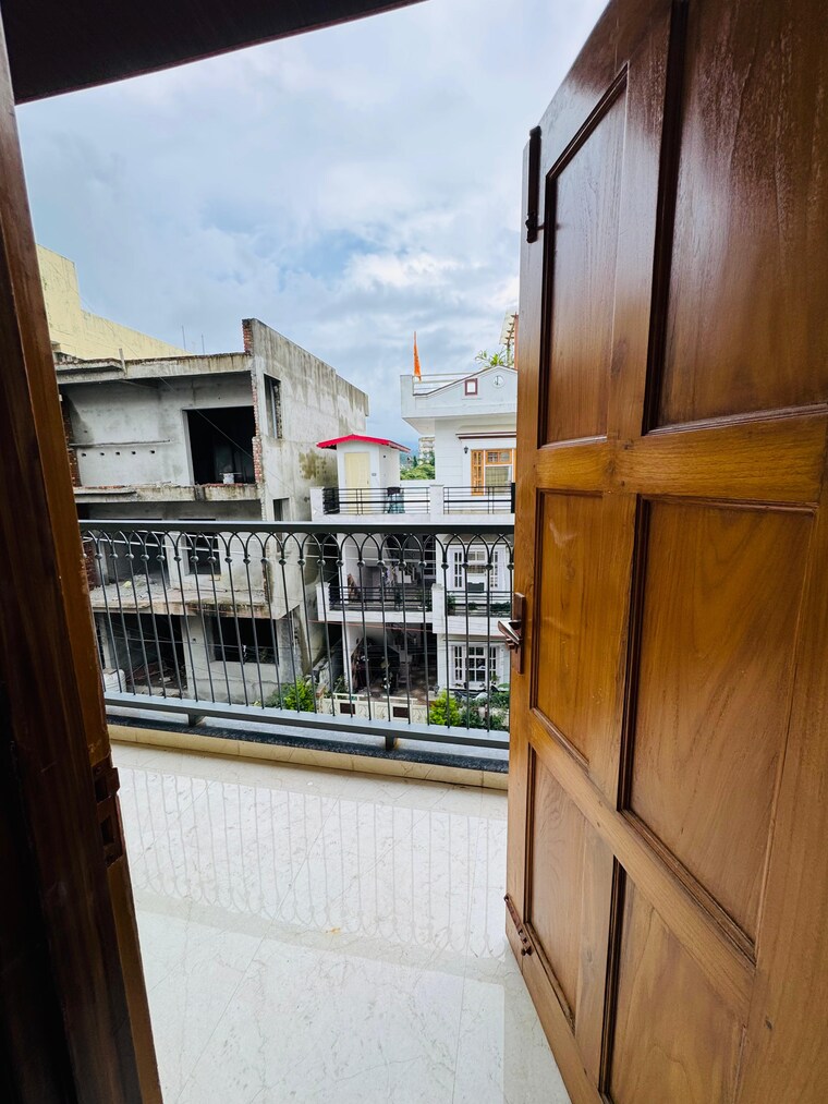 Balcony, sahastradhara road 4 Bedroom 1000 Sq.Ft. Villa In Sahastradhara Road Dehradun 9098763