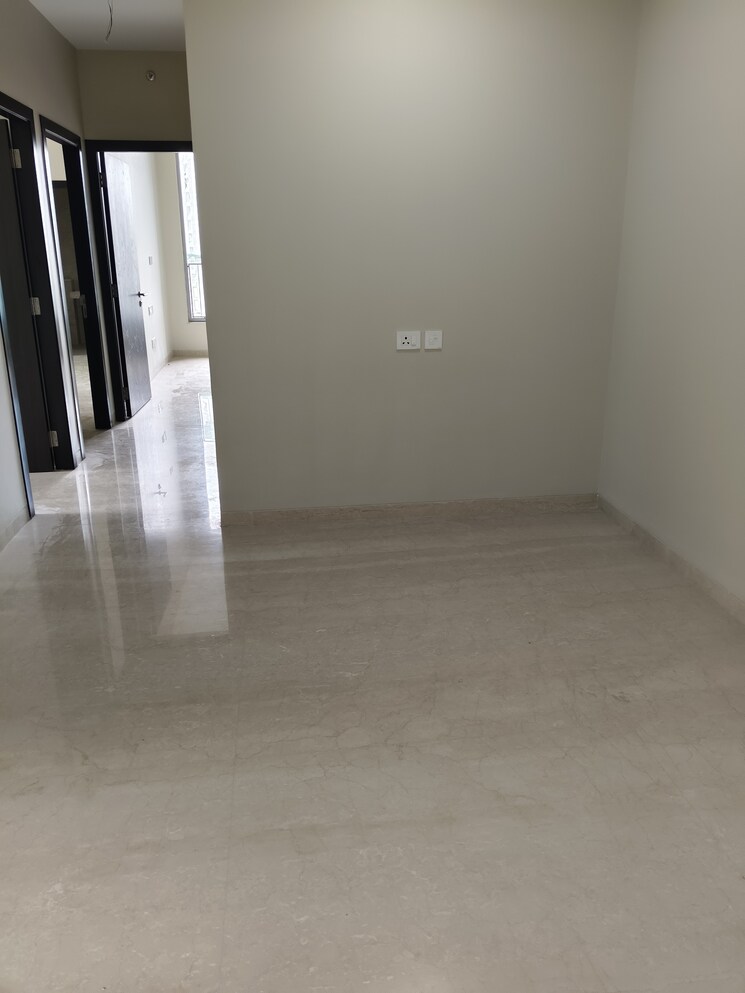 Room, oberoi-sky-city 3 Bedroom 1073 Sq.Ft. Apartment In Borivali East Mumbai 9098778