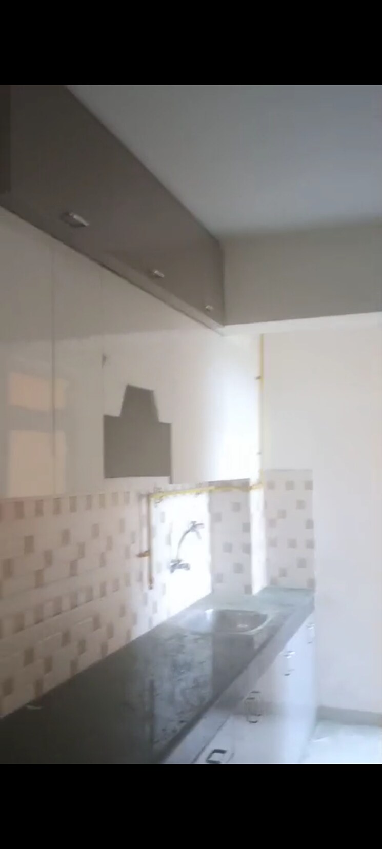 Bathroom, wave-dream-homes 2 Bedroom 840 Sq.Ft. Apartment In Wave City Ghaziabad 9098807