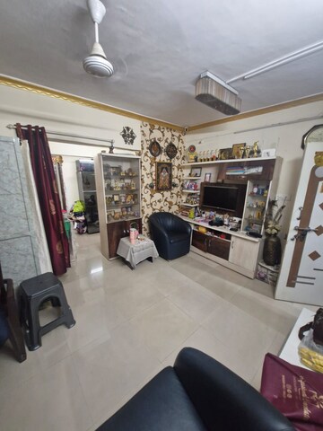 Gym in 1 BHK Apartment at Dadar West – for Rent