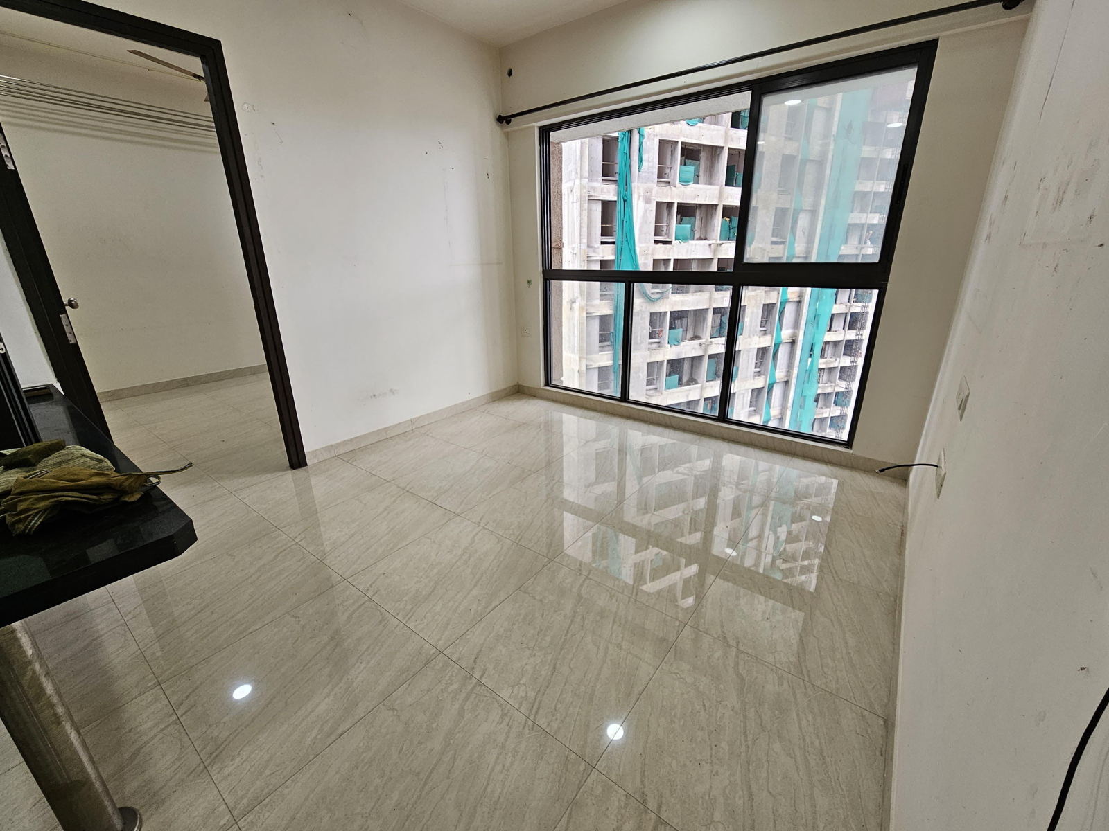 1 BHK Apartment For Rent in Lodha Quality Home Tower 5