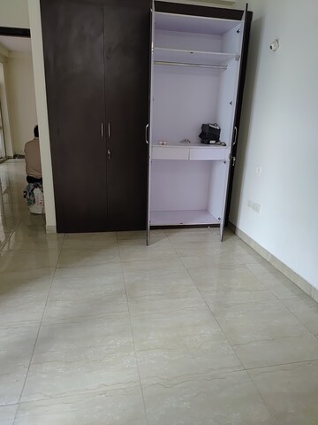 Furnished Amenities in 2.5 BHK Apartment at SDS NRI Residency, Sector 45 – for Rent